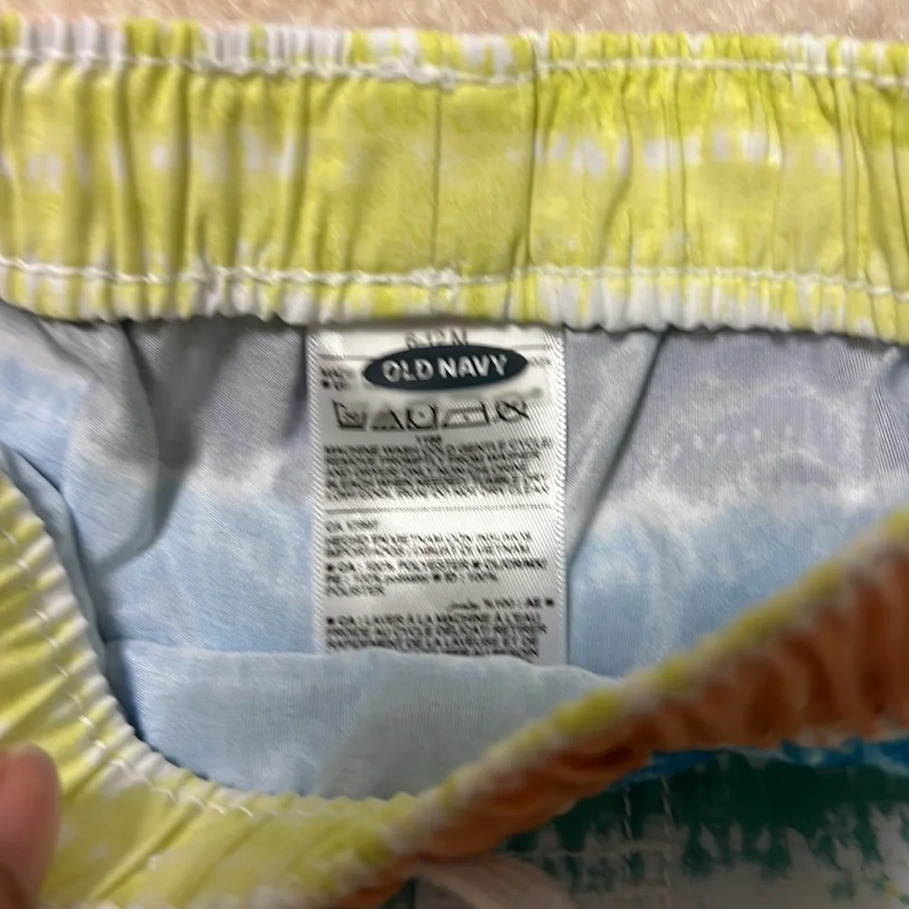 Old Navy Baby Boys Prewashed never worn baby boy swim trunks in multiple colors!